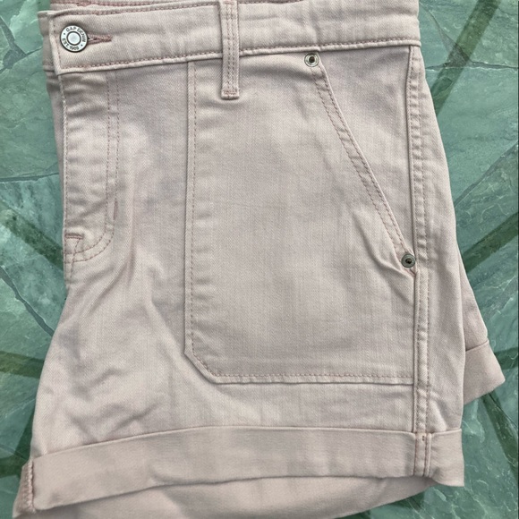 Women’s size 14 Gap Boyfriend shorts - Picture 2 of 4
